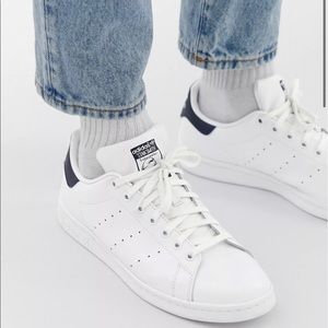 Mens Navy Stan Smith Leather Sneakers